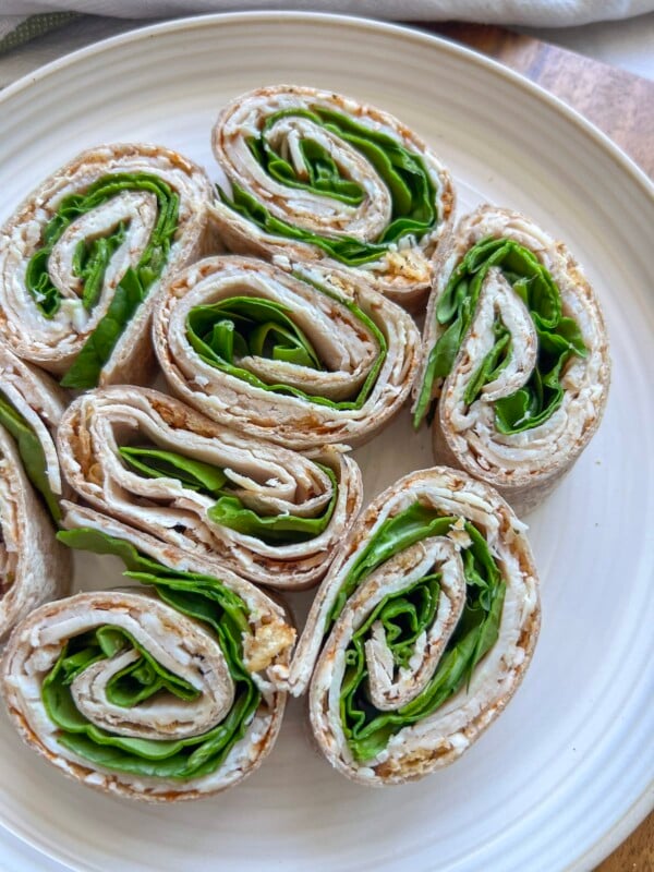 Turkey and cheese roll-ups sliced and plated