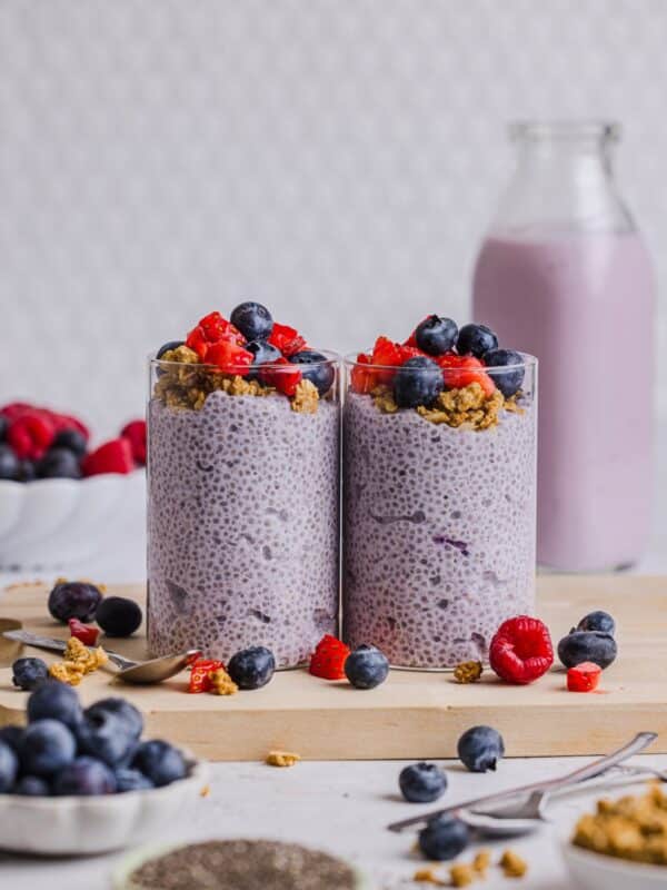 Kefir chia pudding in jars.