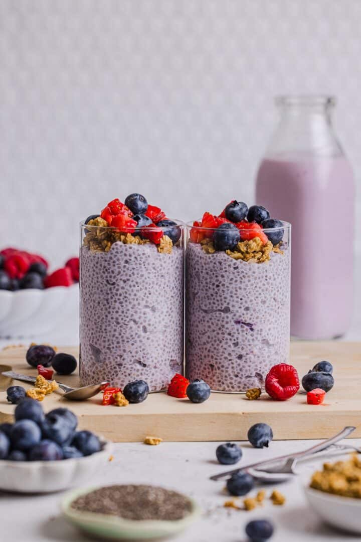 Kefir chia pudding in jars.