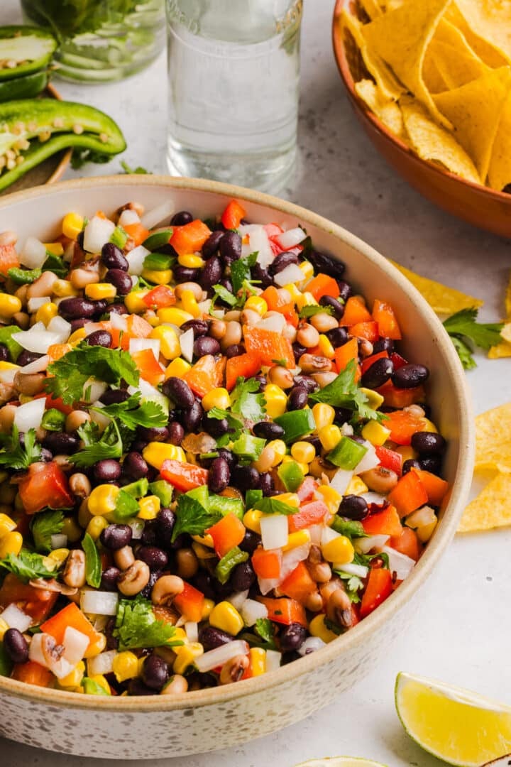Healthy cowboy caviar in a bowl.