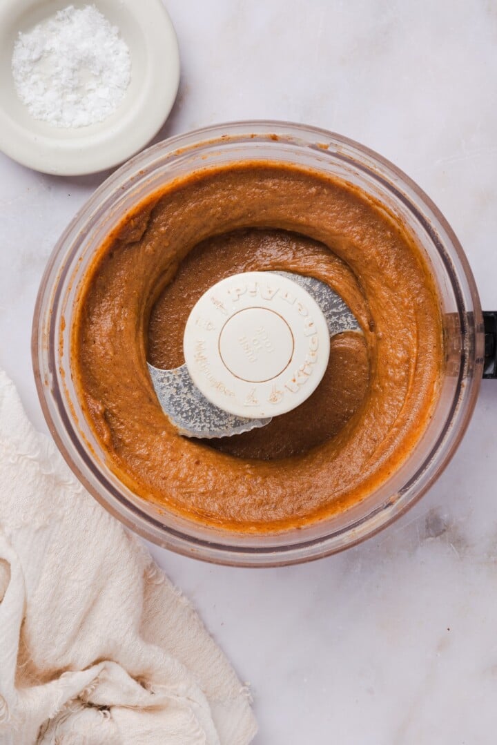 Date caramel in a food processor.