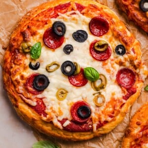 Cottage cheese pizza buns with protein.
